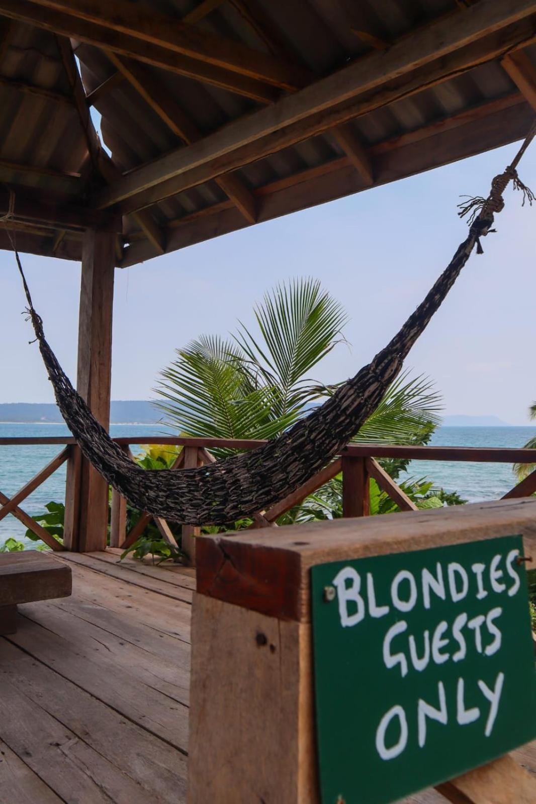 Blondies Koh Rong Villa Sok San Village エクステリア 写真