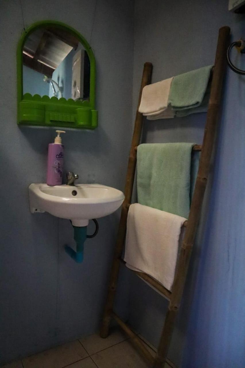 Blondies Koh Rong Villa Sok San Village エクステリア 写真